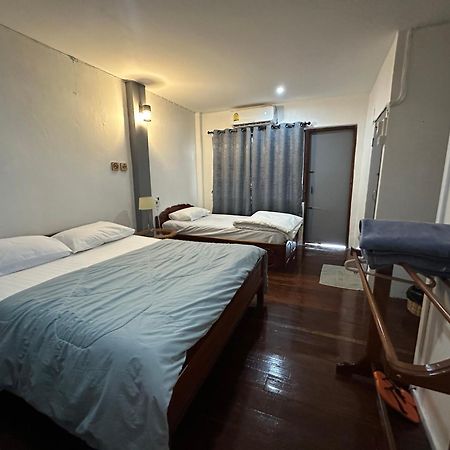 Thadan Guest House Бан Хоуейсай Екстериор снимка