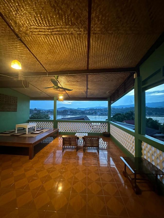 Thadan Guest House Бан Хоуейсай Екстериор снимка
