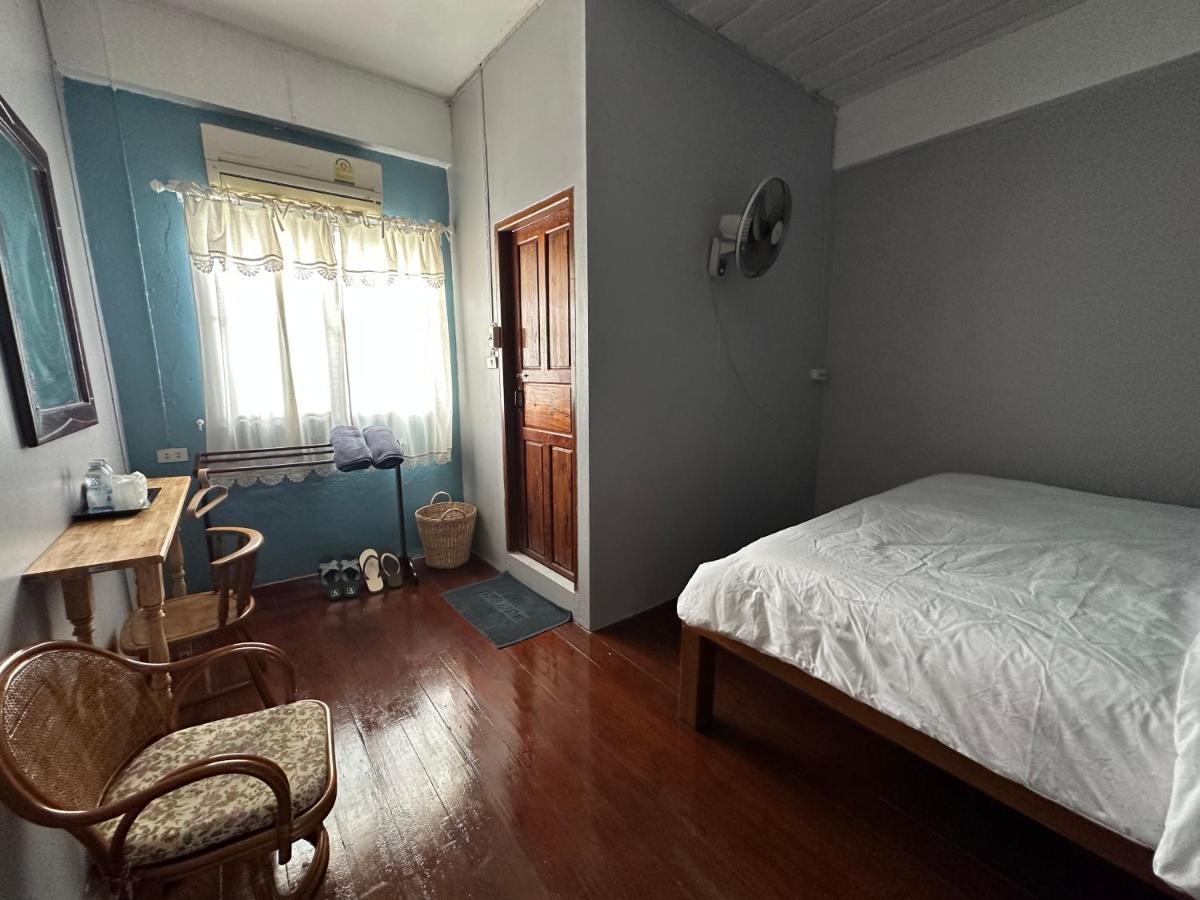 Thadan Guest House Бан Хоуейсай Екстериор снимка